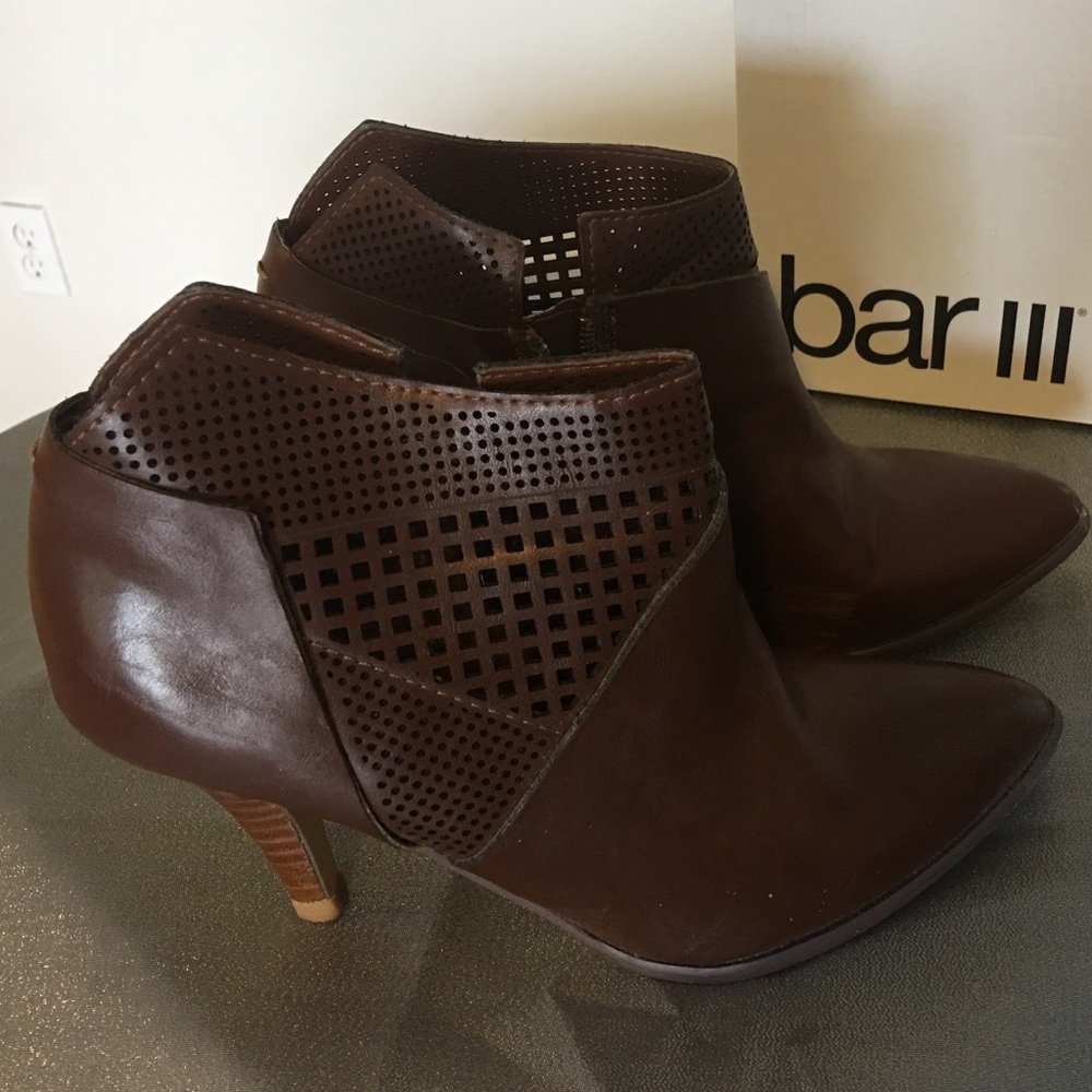 Designer Shoes - Picture 2 of 2